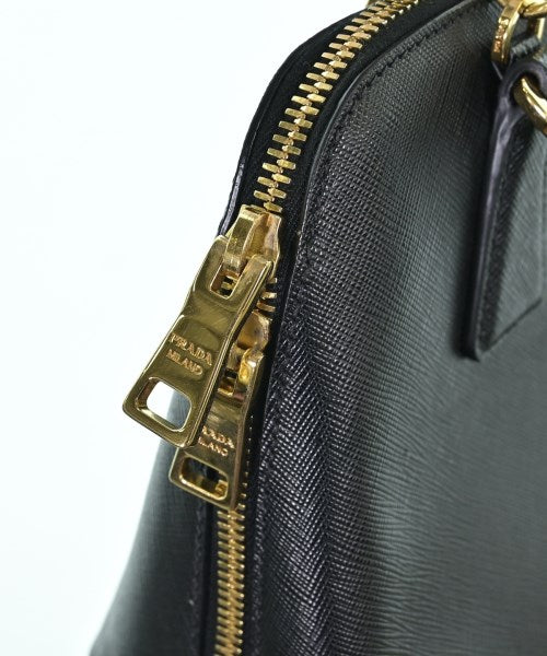 PRADA กระเป๋าถือ