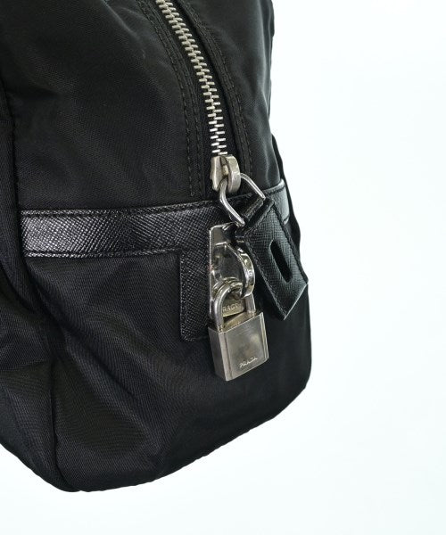 PRADA กระเป๋าถือ