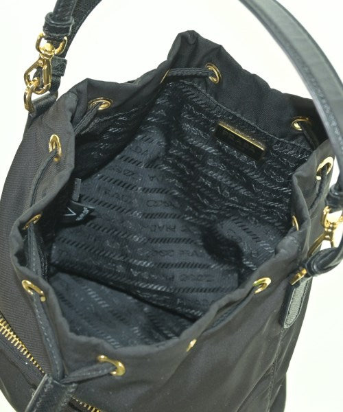 PRADA กระเป๋าถือ