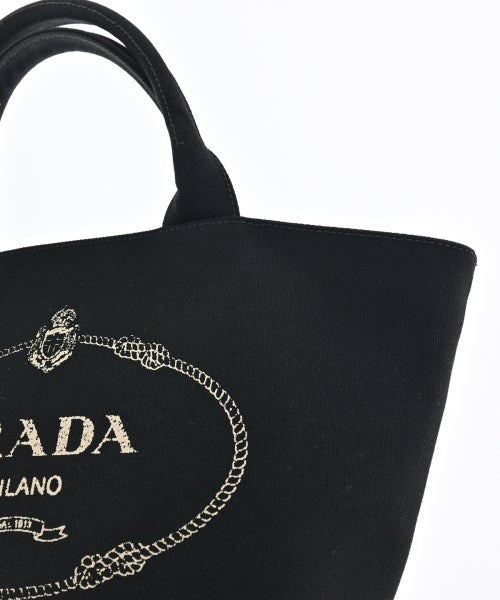 PRADA กระเป๋าถือ
