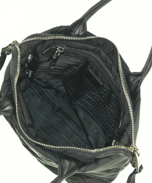 PRADA กระเป๋าถือ