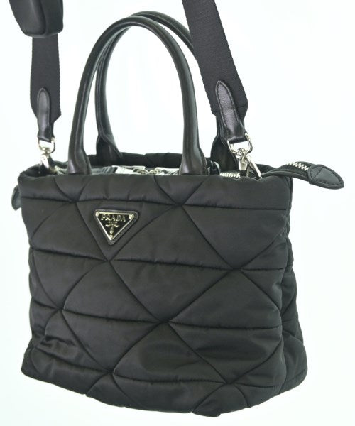 PRADA กระเป๋าถือ