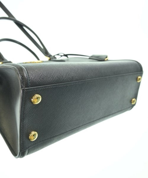 PRADA กระเป๋าถือ