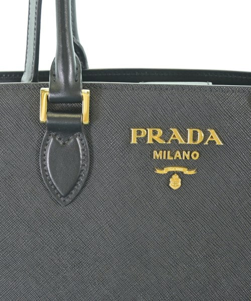 PRADA กระเป๋าถือ