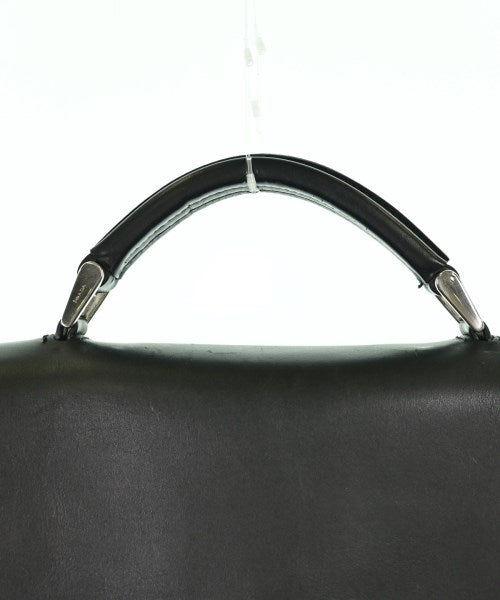 PRADA กระเป๋าธุรกิจ