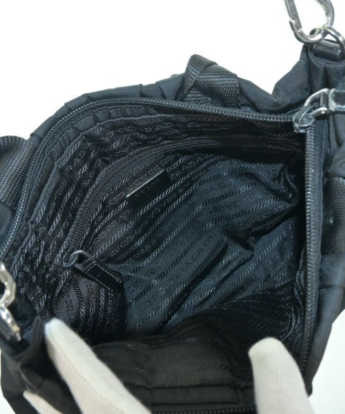 PRADA กระเป๋าถือ