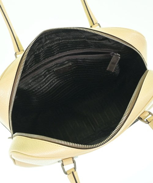 PRADA กระเป๋าถือ