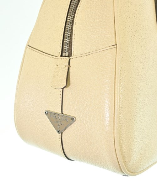 PRADA กระเป๋าถือ