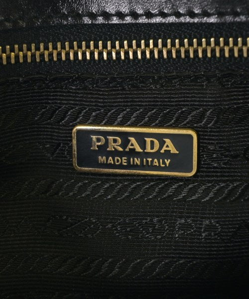 PRADA กระเป๋าถือขนาดใหญ่