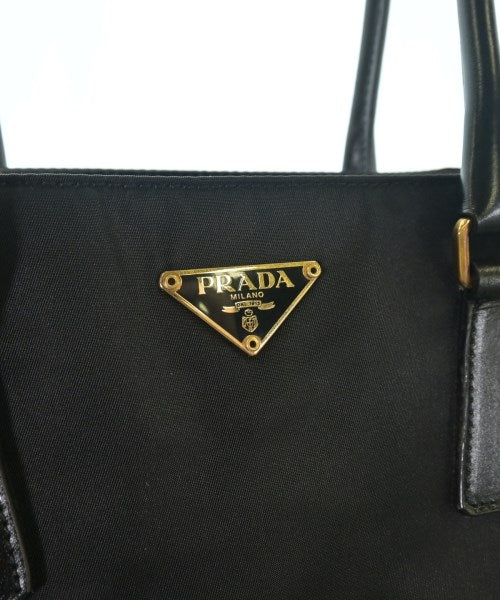 PRADA กระเป๋าถือขนาดใหญ่