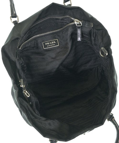 PRADA กระเป๋าถือขนาดใหญ่