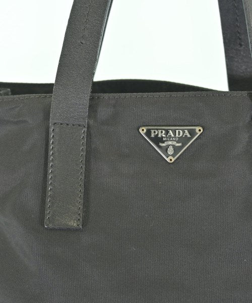 PRADA กระเป๋าถือขนาดใหญ่