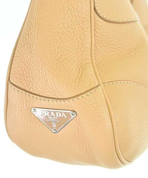 PRADA กระเป๋าถือ