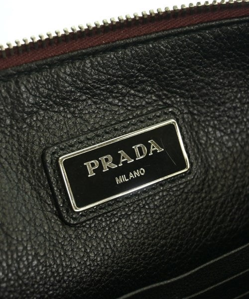 PRADA คลัตช์