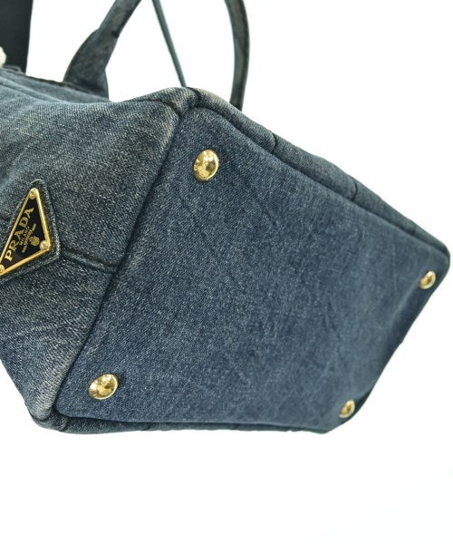PRADA กระเป๋าถือขนาดใหญ่