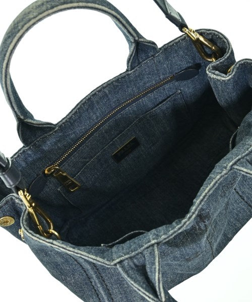 PRADA กระเป๋าถือขนาดใหญ่