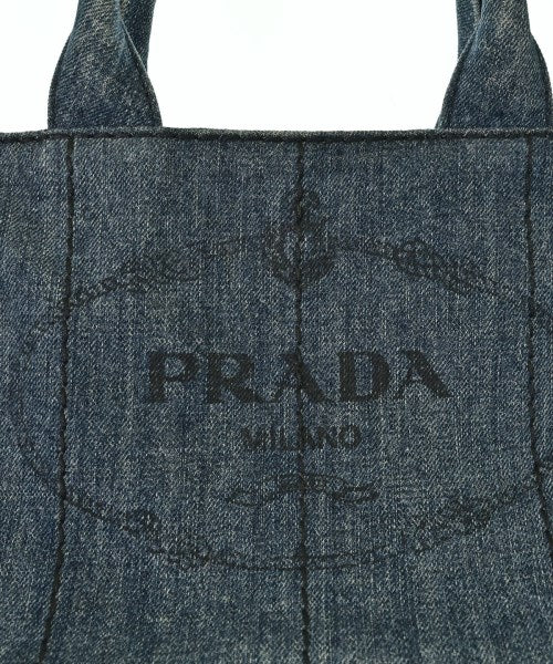 PRADA กระเป๋าถือขนาดใหญ่