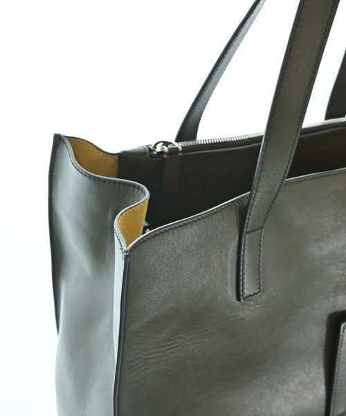 PRADA กระเป๋าสะพาย