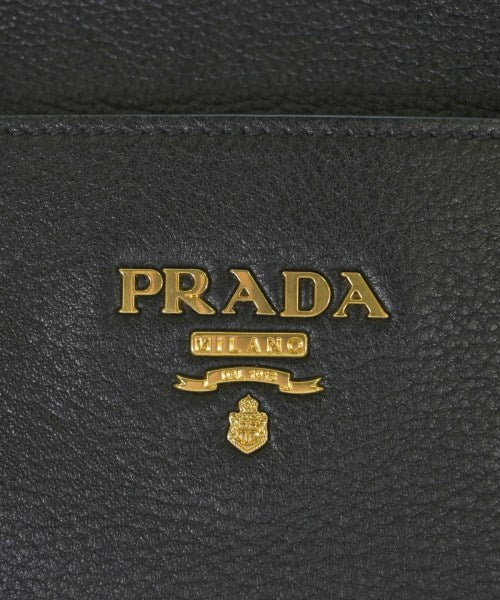 PRADA กระเป๋าถือ