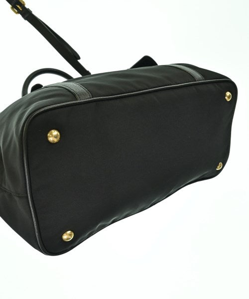 PRADA กระเป๋าถือ