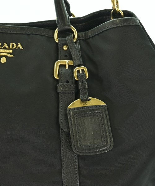 PRADA กระเป๋าถือ