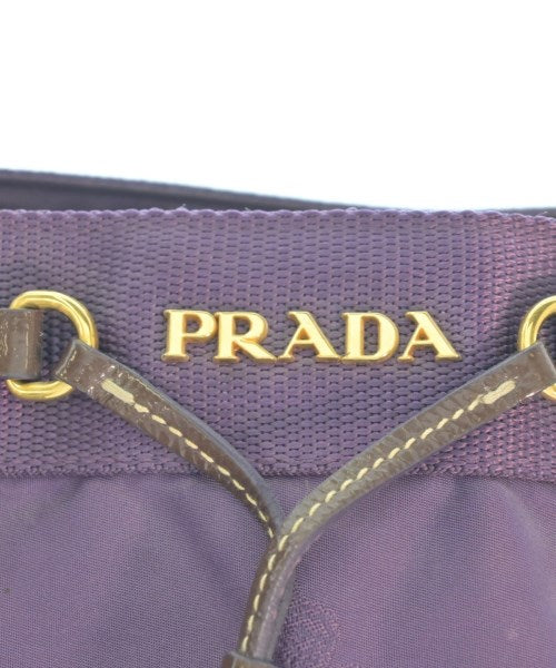 PRADA กระเป๋าถือขนาดใหญ่