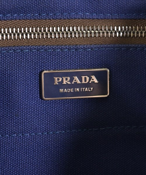 PRADA กระเป๋าถือขนาดใหญ่
