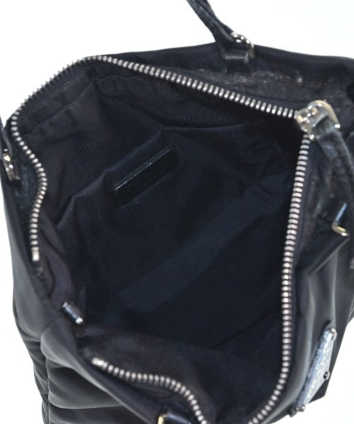 PRADA กระเป๋าถือขนาดใหญ่