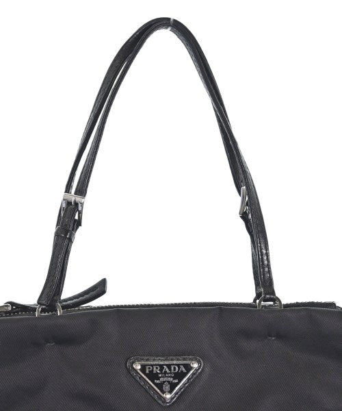 PRADA กระเป๋าถือขนาดใหญ่