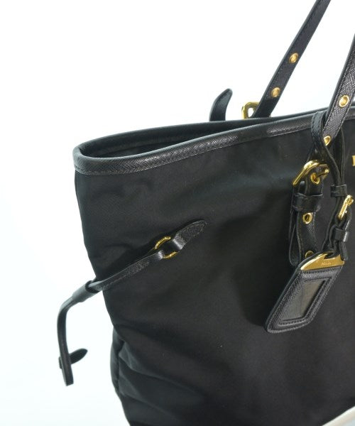 PRADA กระเป๋าสะพาย
