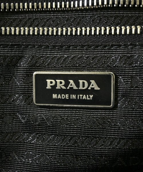 PRADA กระเป๋าถือ