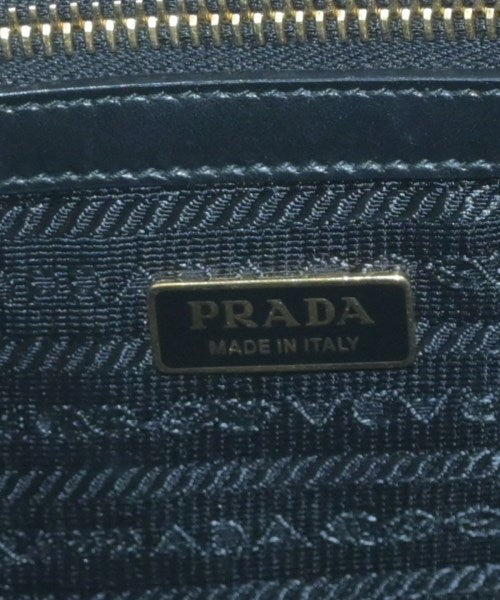 PRADA กระเป๋าถือขนาดใหญ่