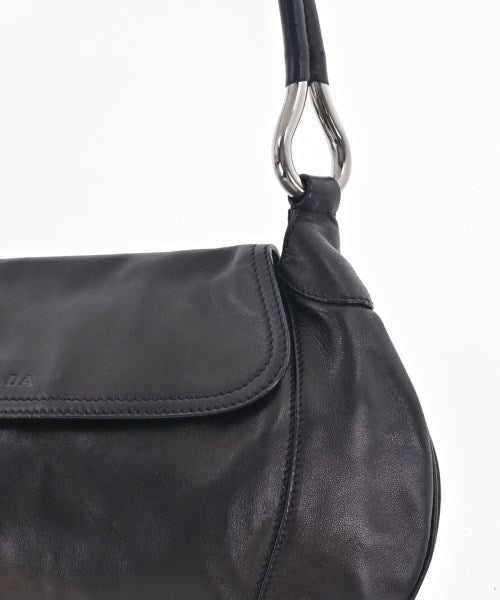 PRADA กระเป๋าถือ
