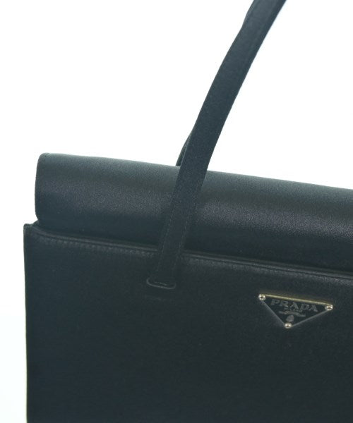 PRADA กระเป๋าถือ