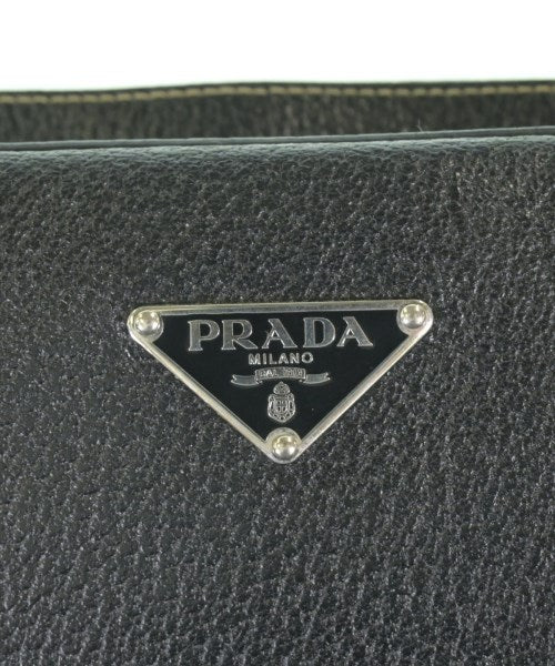 PRADA กระเป๋าถือ