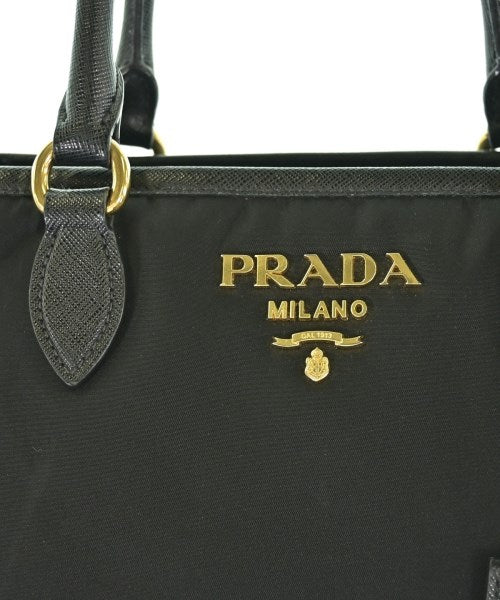 PRADA กระเป๋าถือ