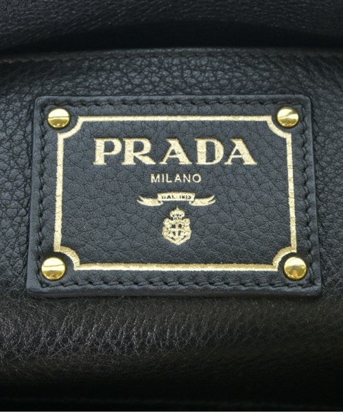 PRADA กระเป๋าถือขนาดใหญ่