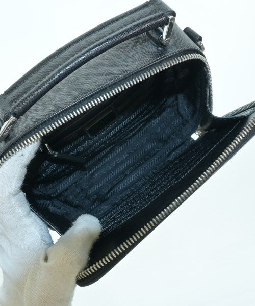 PRADA กระเป๋าถือ