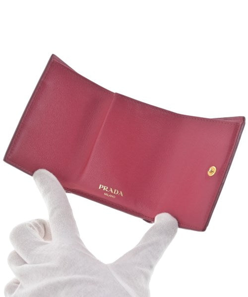 PRADA กระเป๋าสตางค์/กระเป๋าใส่เหรียญ