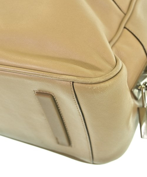 PRADA กระเป๋าถือ