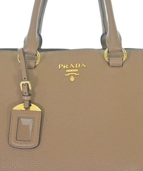 PRADA กระเป๋าถือ