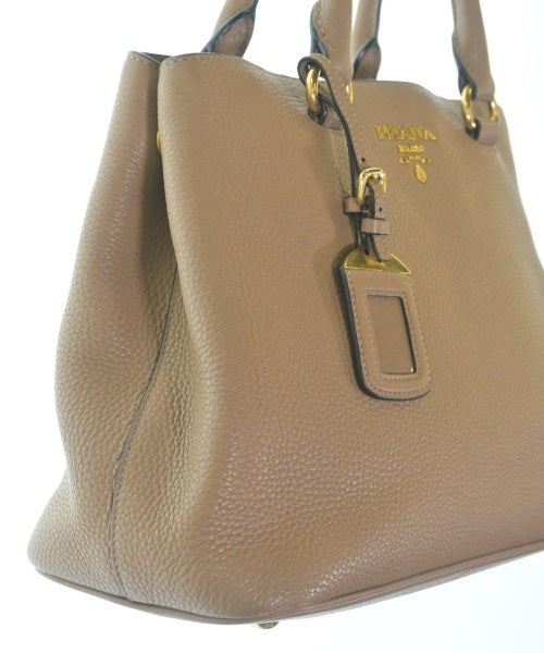 PRADA กระเป๋าถือ