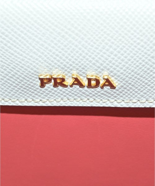 PRADA กระเป๋าถือ