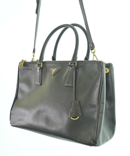 PRADA กระเป๋าถือ
