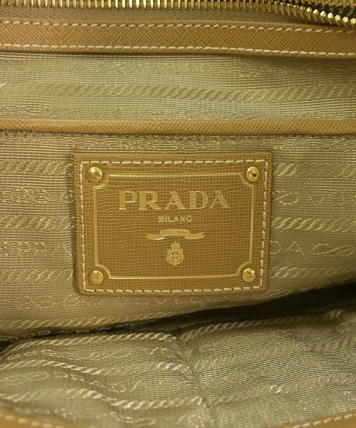 PRADA กระเป๋าถือ