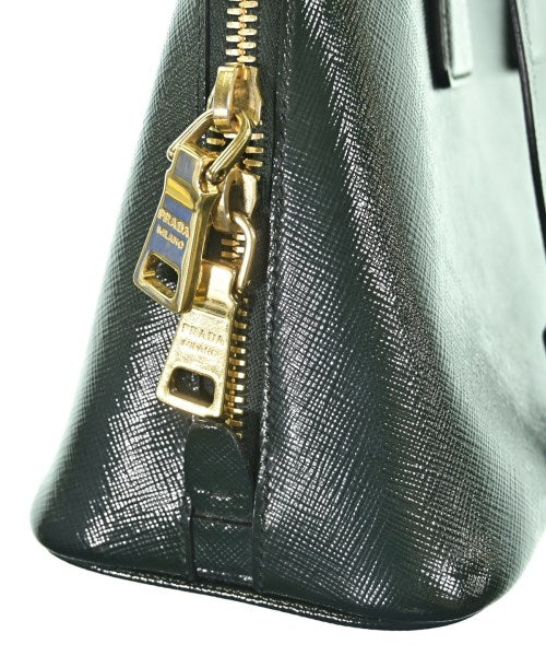 PRADA กระเป๋าถือ
