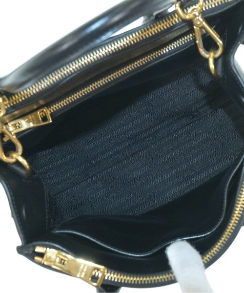 PRADA กระเป๋าถือ