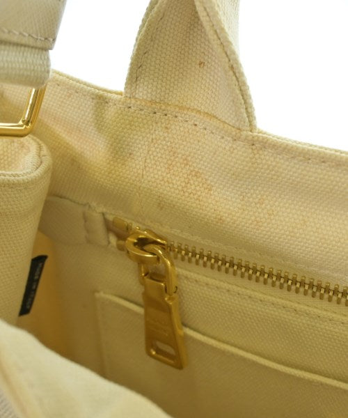 PRADA กระเป๋าถือ