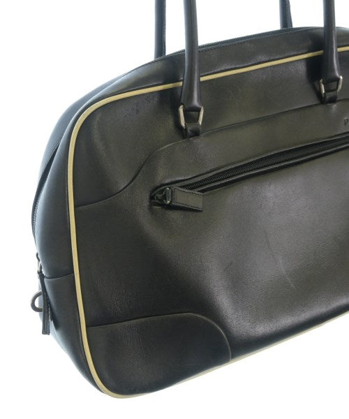 PRADA กระเป๋าใส่อุปกรณ์ขนาดใหญ่