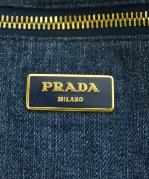 PRADA กระเป๋าถือขนาดใหญ่
